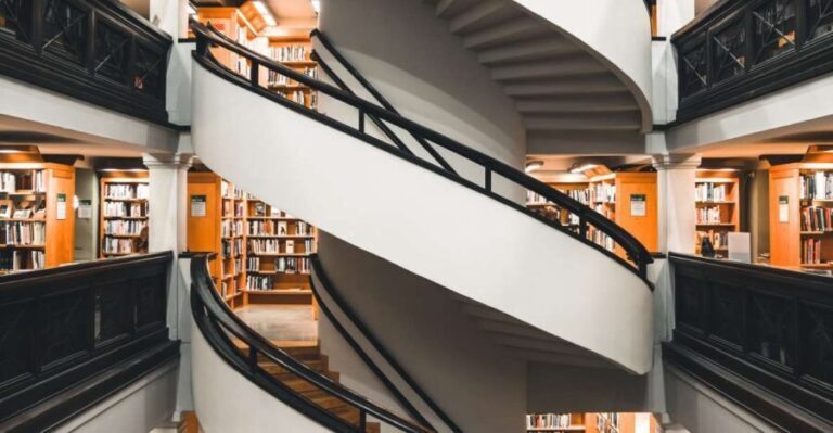 Helsinki: Art and Culture Tour with a Local Guide - What to Expect from the Tour