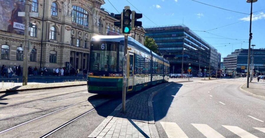 Helsinki: City Highlights and Suomenlinna Eco-Friendly Tour - The Guide and the Itinerary