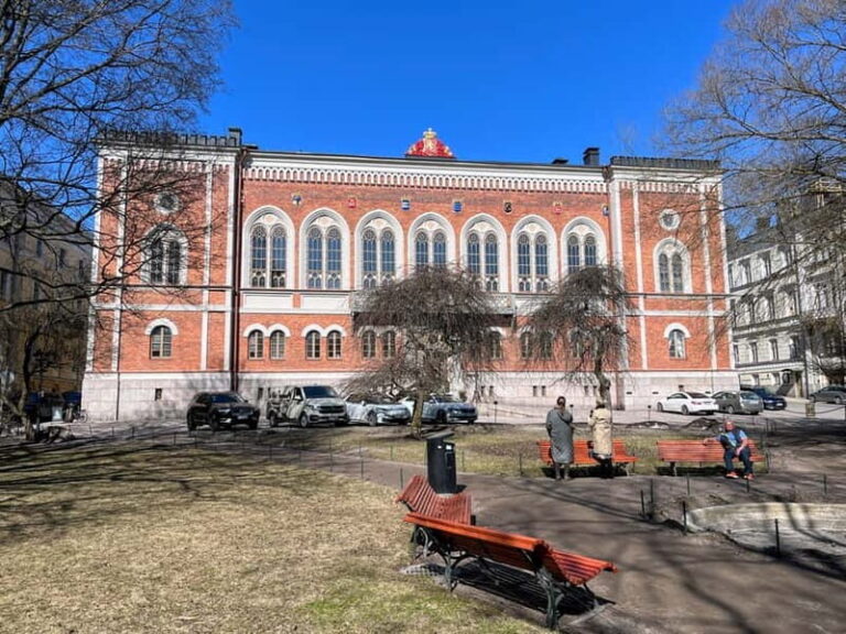 Helsinki: Private All Star Walking Tour - Is This Tour Worth It? Let’s Talk Value