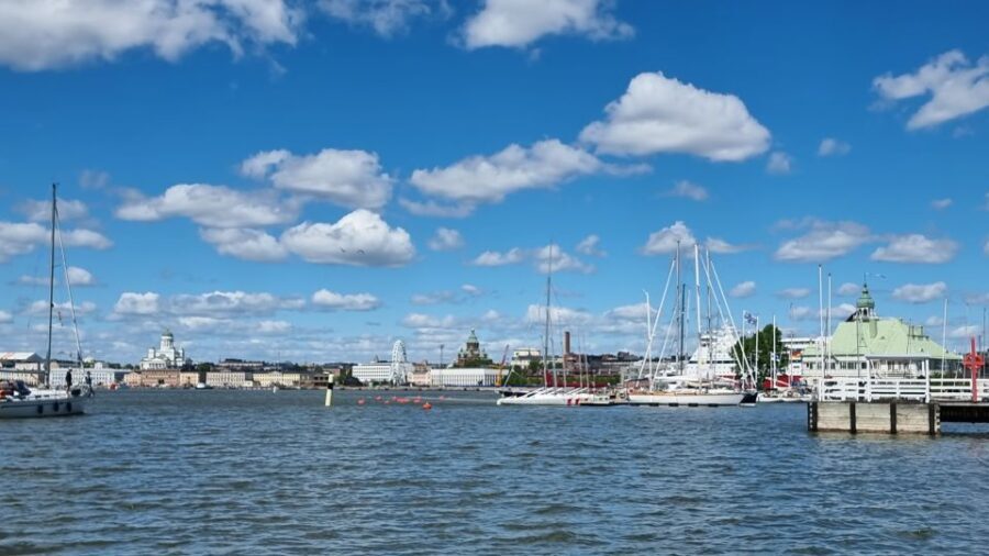 Helsinki: Private City Highlights Tour by VIP car - FAQ