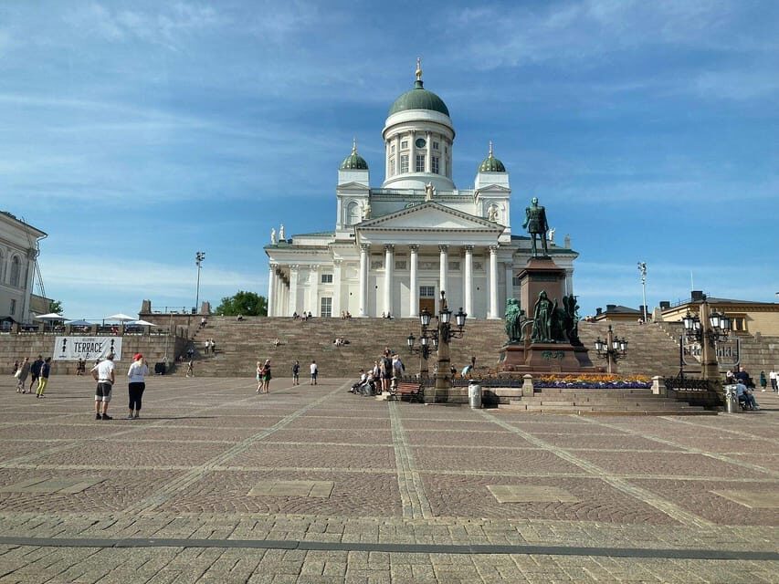 Helsinki VIP Tour and Medieval Porvoo - Journey to Medieval Porvoo