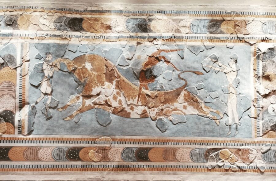 Heraklion Archaeological Museum Ticket & Audio Guide - Who Should Consider This Tour?