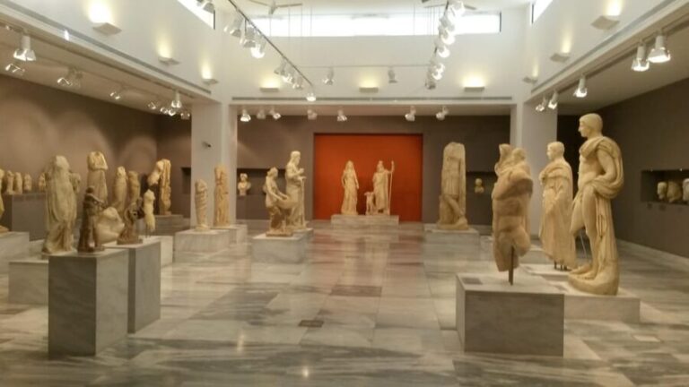 Heraklion: Archaeological Museum Ticket with City Audio Tour - Exploring Heraklion City with an Audio Tour