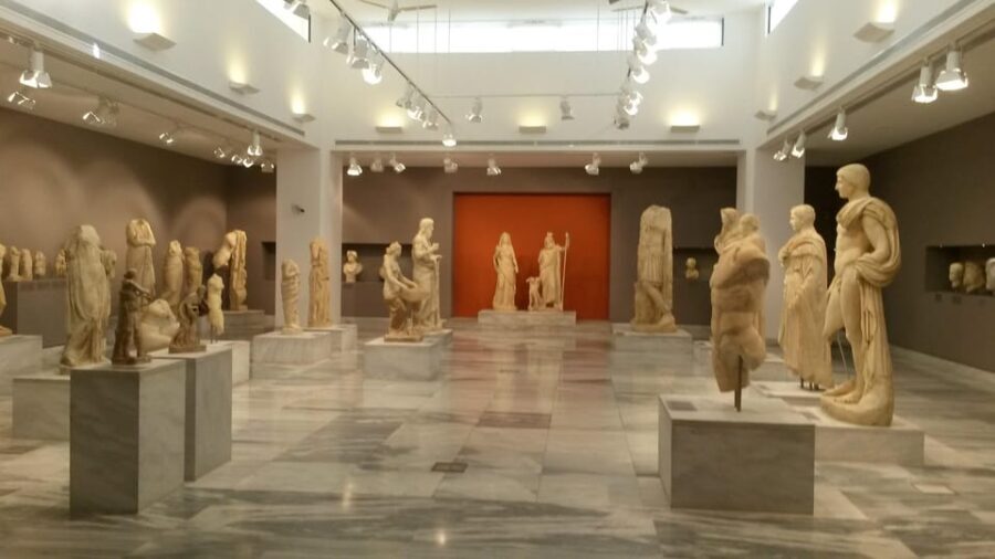 Heraklion: Archaeological Museum Ticket with City Audio Tour - Exploring Heraklion City with an Audio Tour