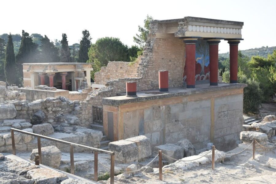 Heraklion: Guided Tour Knossos & Archanes Wine Tasting Tour - The Practicalities