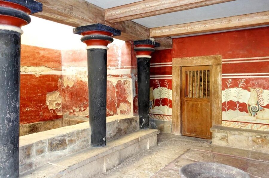 Heraklion: Private Zeus Cave, Winery, Lunch, Knossos Palace - What’s Included and What to Keep in Mind