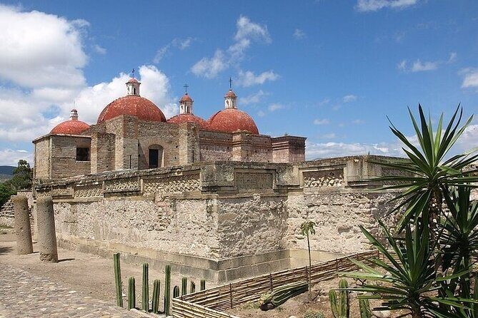 Hierve el Agua, Teotitlán del Valle, mezcal, el tule, desde Oaxaca - What Makes This Tour Worth It?