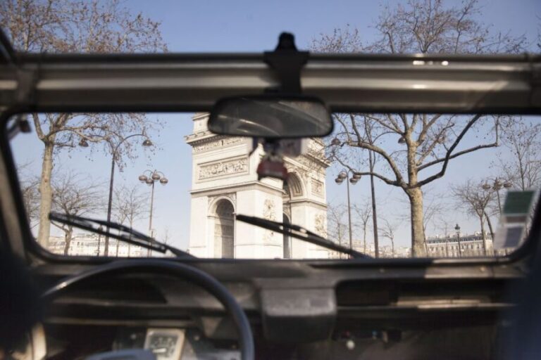 Highlights of Paris: Private 6-Hour Vintage 2CV Tour - The Experience in Practice