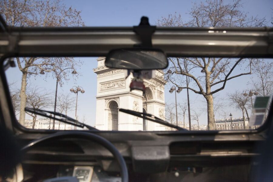 Highlights of Paris: Private 6-Hour Vintage 2CV Tour - The Experience in Practice