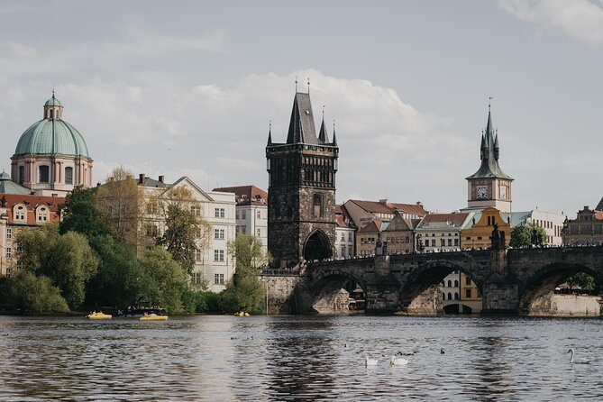 Historic Prague: Exclusive Private Tour with a Local Expert - What You Can Expect from the Itinerary