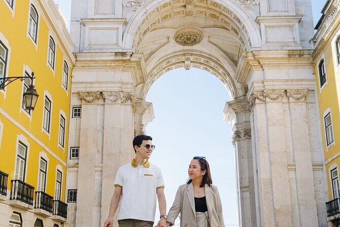 Holiday Photoshoot in Lisbon - The Photos and How They’re Delivered