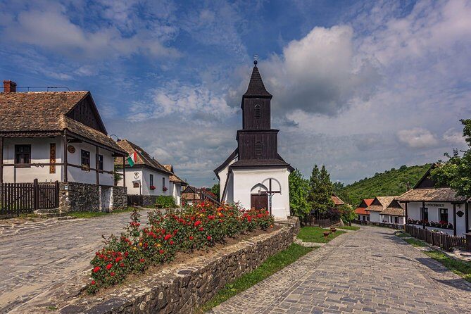 HOLLÓK UNESCO World Heritage site + Eger Castle Private guided tour - Practical Details and Tips