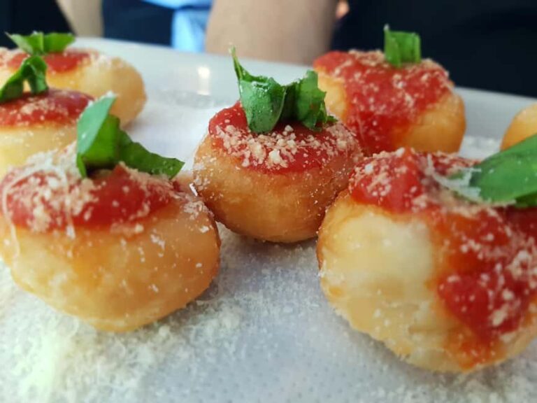 Homemade Neapolitan Pizza Experience - What Travelers Are Saying