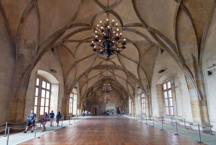 Hradany Prague Castle Guided Tour, Tickets, Transfers - Exploring the Main Attractions