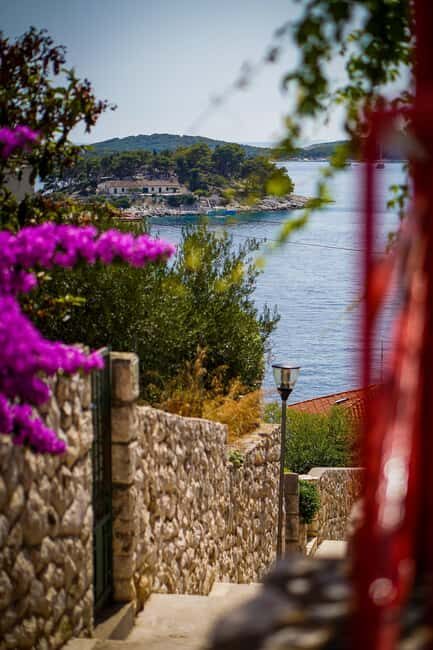 Hvar Walking Tour With Your Local Guide - A Detailed Look at the Hvar Walking Tour