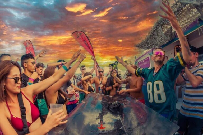 Ibiza-Formentera: Sunset Boat Party with Drinks & Food - What Makes This Tour Stand Out?