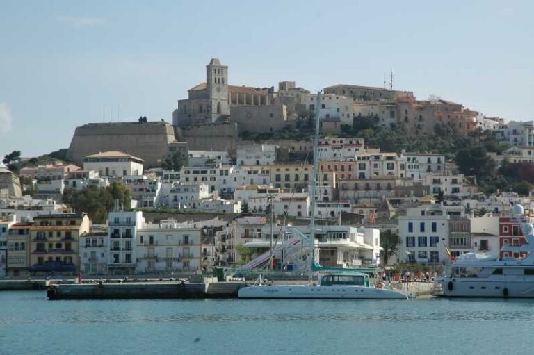 Ibiza: Full-Day Excursion and Visit to a Hippy Market - What’s the Value?