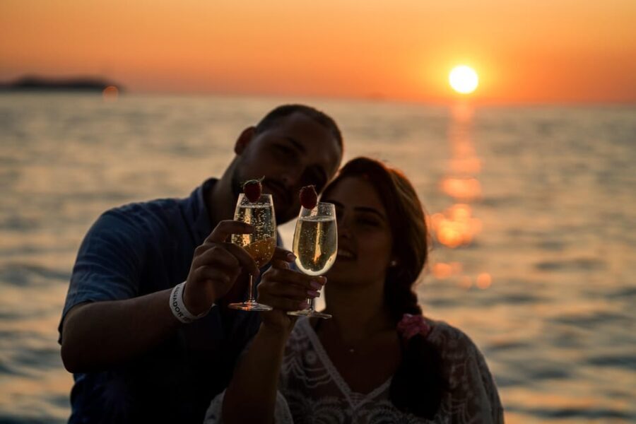 Ibiza: Secret Coves Guided Boat Tour with Open Bar and Tapas - How to Make the Most of It