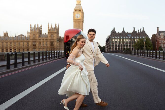 Iconic London Portraits Tour with Expert Local Photographer - Value and Pricing