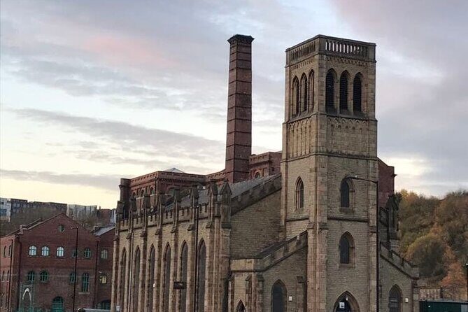 Immersive Murder Mystery in Sheffield - Outdoor Escape Experience - The Experience from a Traveler’s Perspective