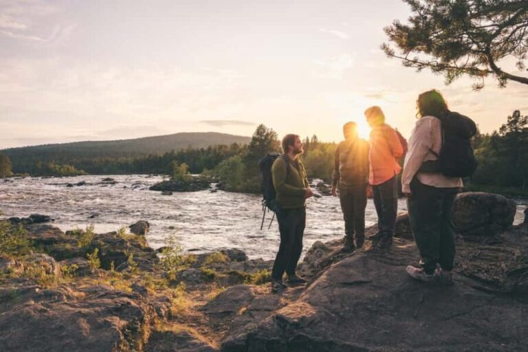 Inari: Midnight Sun Guided Hike with sparkling drinks - The Experience Itself: What to Expect