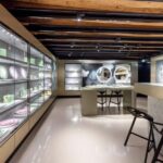 Innsbruck: Swarovski Exclusive Guided Tour with Drink & Gift - What to Expect from the Swarovski Guided Tour in Innsbruck