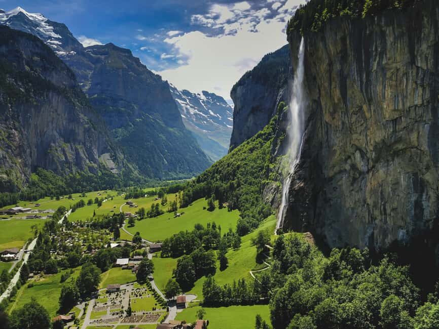 Interlaken: Lauterbrunnen Waterfall Tour with Pickup - Why Choose This Lauterbrunnen Waterfall Tour?