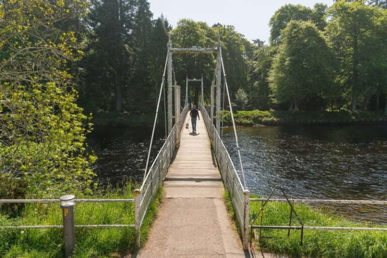 Inverness Guided E-Bike Tour - See the Sights With a guide - The Authentic Experience in Inverness