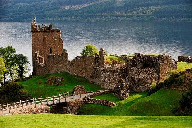 Inverness, Loch Ness and Urquhart Castle Full Day Tour - Key Points