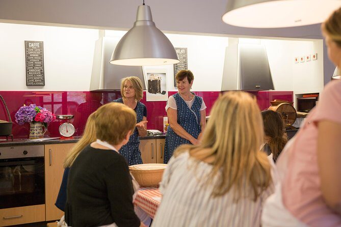 Irish Soda Bread Baking and Food Heritage Experience - What to Expect on the Tour