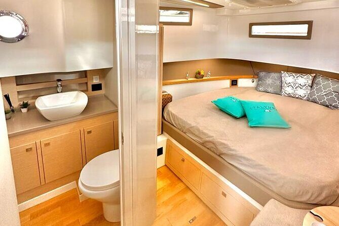 Ischia and Procida Private Yacht Tour from Sorrento - Exploring Ischia