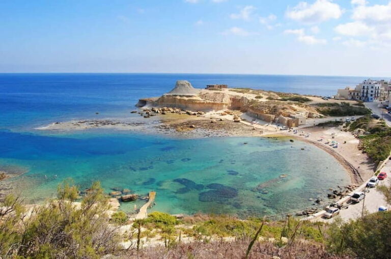 iSeeGozo Day Pass with Ferry & Gozo Bus Hop-On Hop-Off (CMO) - Exploring the Main Stops