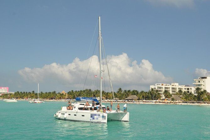 Isla Mujeres Catamaran Luxury Sailing Experience - What’s Included and What’s Not