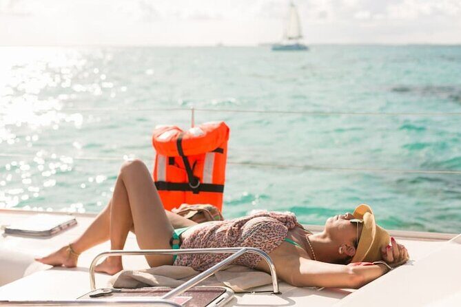 Isla Mujeres Catamaran Tour with Snorkel, Open bar and Transport - The Overall Experience