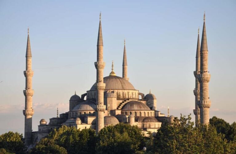 Istanbul: Balat, Blue Mosque, and Hagia Sophia Guided Tour - Final Thoughts