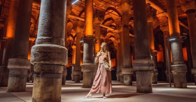 Istanbul: Basilica Cistern Walking Tour with Entry Ticket - The Architecture and Atmosphere