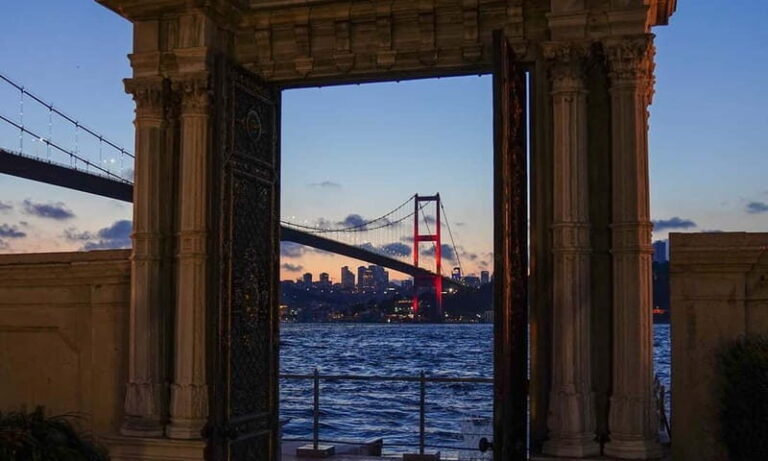 Istanbul: Beylerbeyi Palace Skip-the-Line Ticket & Audio - The Sum Up