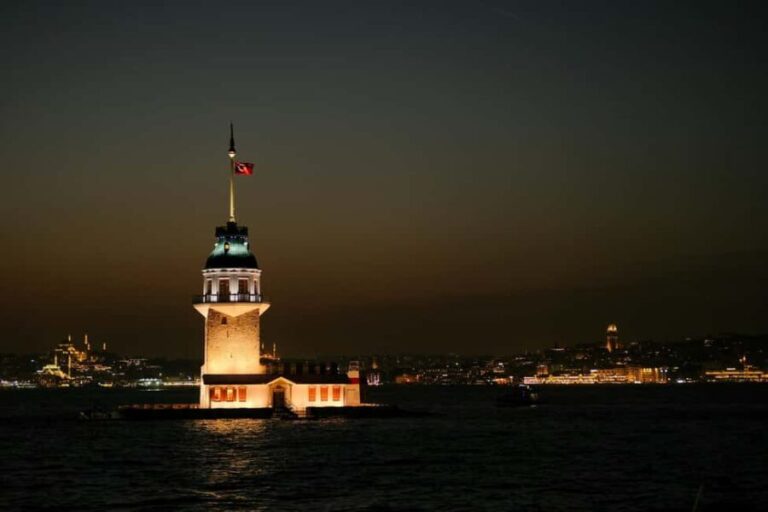 Istanbul: Bosphorus Cruise By Night - Is It Worth the Price?
