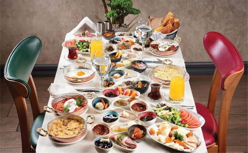 Istanbul: Bosphorus Morning Cruise with Breakfast - The Practicalities