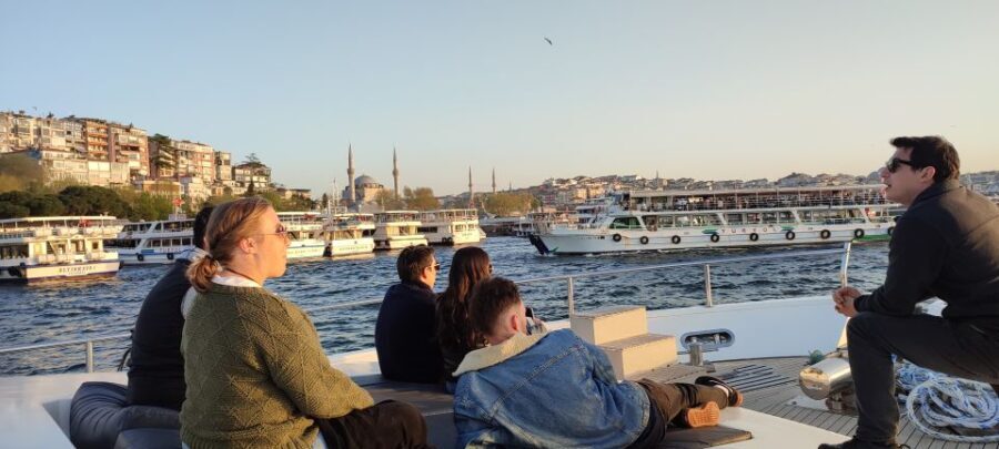 Istanbul: Bosphorus Sunset Cruise on Yacht with Live Guide - A Detailed Look at the Istanbul Bosphorus Sunset Yacht Tour