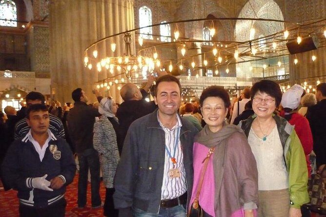 Istanbul Byzantine and Ottoman Tour: Hagia Sophia, Topkapi Palace, Blue Mosque and Grand Bazaar - Authentic Experiences and Guide Quality