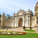 Istanbul: Dolmabahce Palace Guided Tour - Inside the Palace: What Youll See