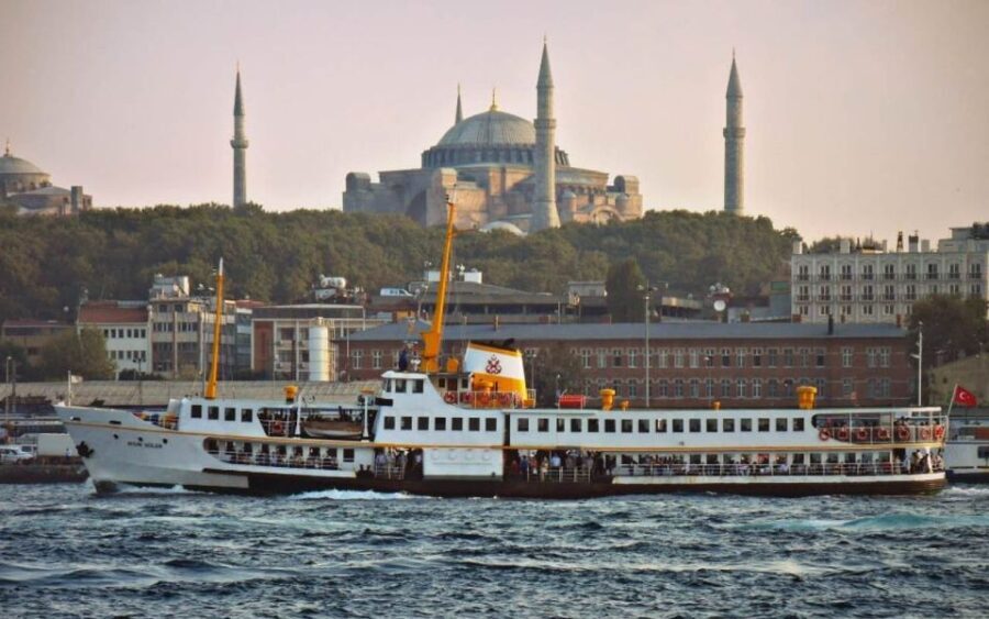 Istanbul: Full Day Princes Islands Guided Tour with Lunch - What Makes This Tour Stand Out