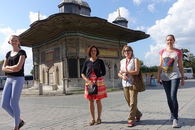 Istanbul Guided Tour Hagia Sophia, Topkapi, Cistern with Tickets - What Reviewers Are Saying