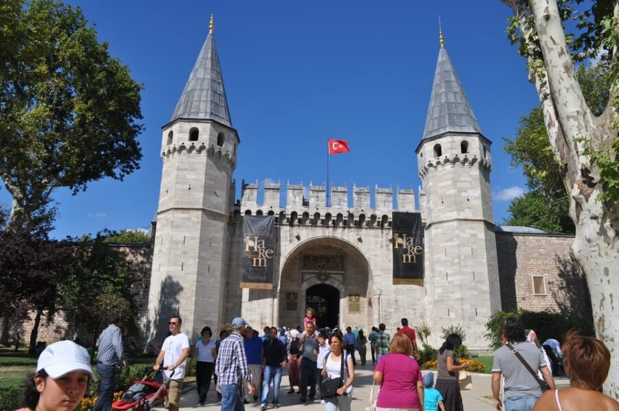 Istanbul: Half-Day Tour with Topkapi Palace - Price and Value