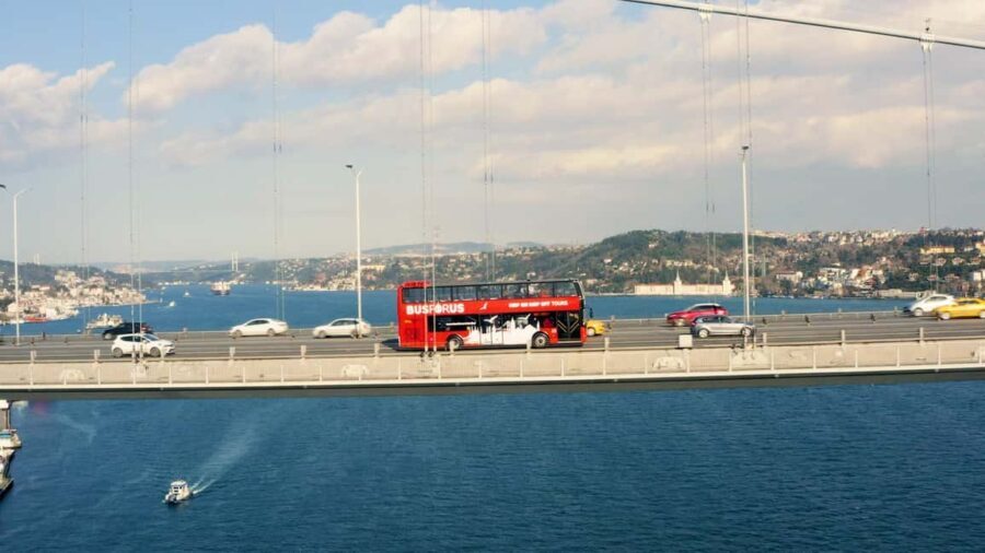 Istanbul: Hop-On Hop-Off Sightseeing Bus with Audio Guide - Analyzing the Route and Stops