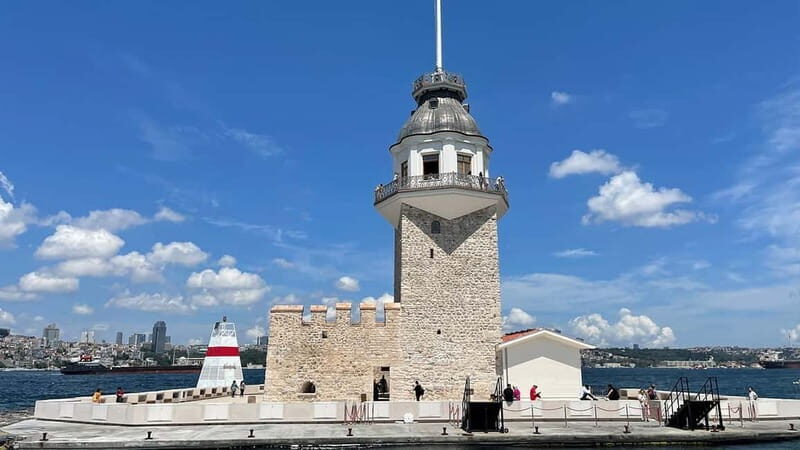 Istanbul: Maiden's Tower Flexible Ticket & Audio Guide App - Reaching the Maiden’s Tower