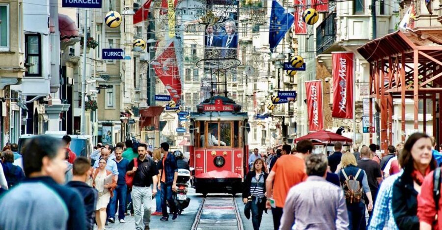 Istanbul Modern City: Taksim to Galata With Secret Passages - A Closer Look at the Itinerary and Experience