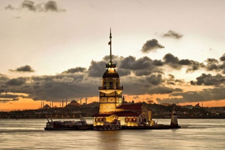 Istanbul: Old Town Highlights Tour & Bosphorus Cruise - Who Is This Tour Best For?