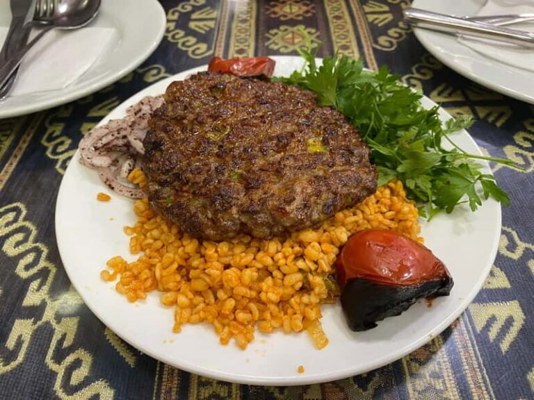 Istanbul: Private Food and City Tour with a Local Host - How the Experience Holds Up According to Travelers